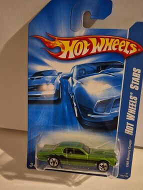 D1 hot wheels 69 mercury cougar with shipping protector